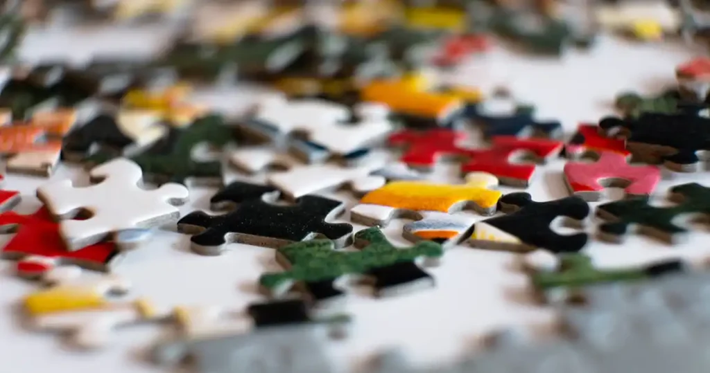 close-up image of puzzle pieces